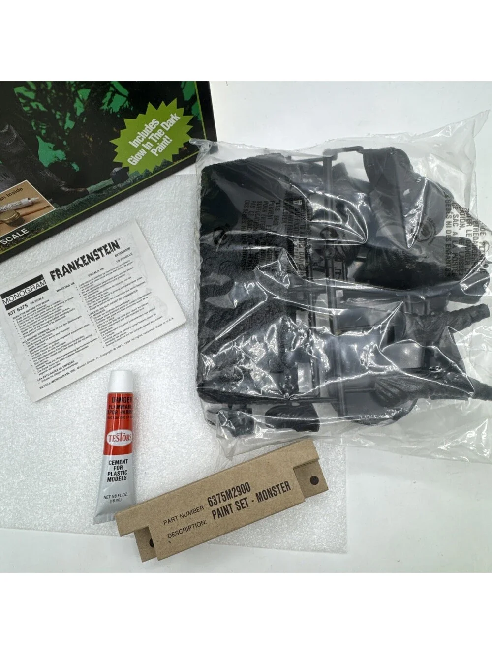 Frankenstein 1:8 Model Kit MONOGRAM 1994 NEW 6375 Revell Glow In The Dark *READ*